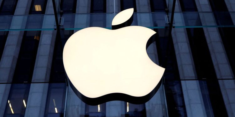 Apple solta atualização de emergência após descobrir falha crítica
