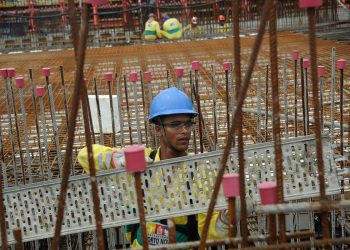 Custo da construção desacelera e sobe 0,33% em agosto Acumulado em 12 meses é de 11,40%