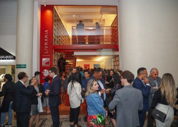 Editora D’Plácido inaugura sua primeira livraria no Conjunto Nacional