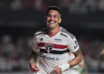 Copa do Brasil: São Paulo empata em 2 a 2 e disputa semifinal com o Flamengo