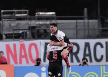 22ª rodada Brasileirão Assaí :São Paulo derrota o Red Bull Bragantino por 3 a 0, no Morumbi