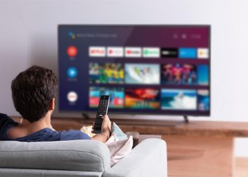 Internet já é acessível em 90,0% dos domicílios do país em 2021,diz IBGE
