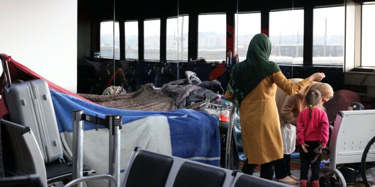 Brasil já concedeu 6.299 vistos humanitários para os refugiados afegãos