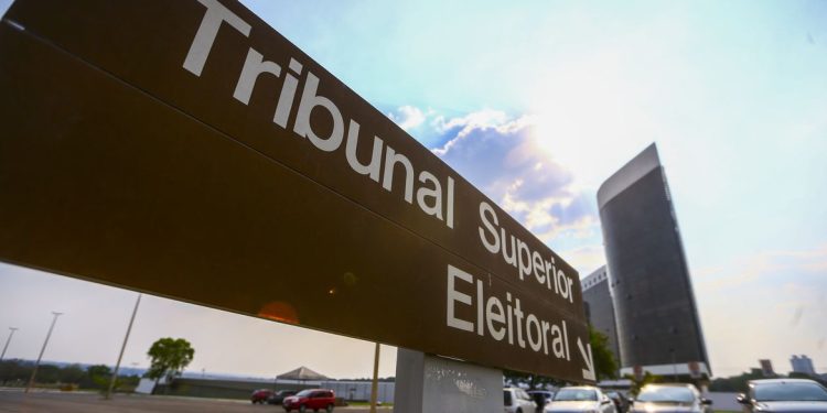 2º turno das eleições 2022:  O eleitor que deixou de votar no 1º turno poderá votar no 2º turno