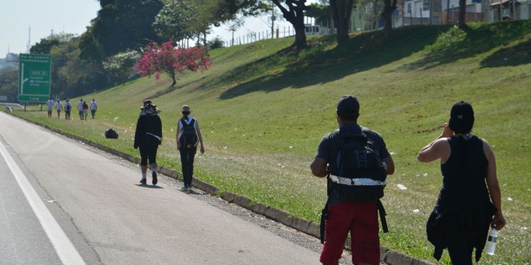 Estradas paulistas têm fiscalização intensa durante o feriado
