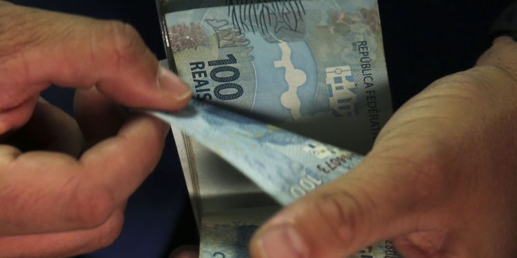 Boa Notícia: Mercado eleva projeção para crescimento da economia em 2022. Expectativa para o PIB sobe de 2,71% para 2,76%