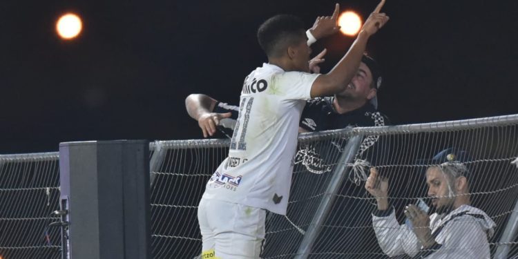 Brasileirão: Santos vence o Red Bull Bragantino por 2×0 fora de casa e sonha com Libertadores