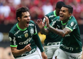 Supercopa do Brasil: Palmeiras vence Flamengo  por 4 a 3, e leva a taça