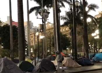 Justiça vai na contramão da vontade da população e suspende a retirada de barracas das ruas de São Paulo