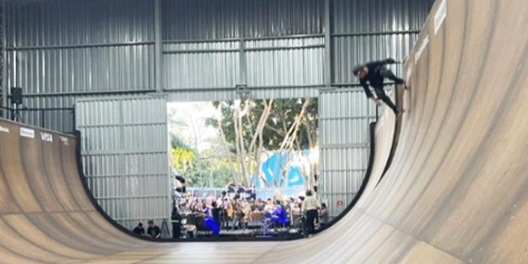 Prefeitura de SP  inaugura primeiro half pipe público da capital