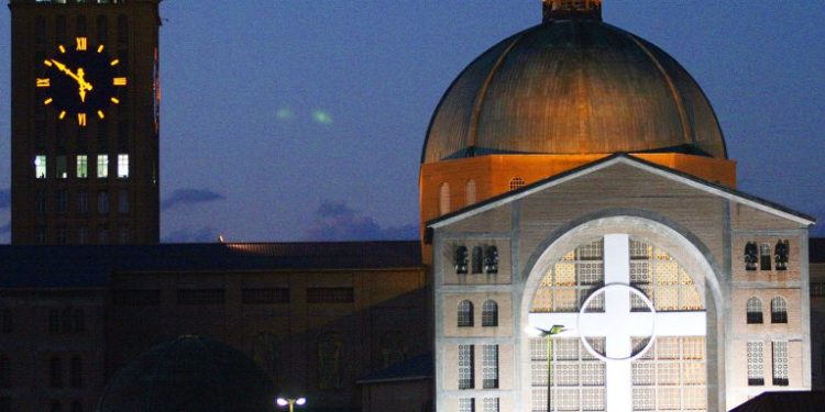 Confira o funcionamento dos serviços estaduais no feriado de N. Sra. Aparecida