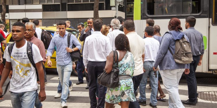 Censo 2022: pela primeira vez, desde 1991, a maior parte da população do Brasil se declara parda