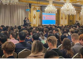 Advogado, Thomas Law, abre a 21ª Vis East Moot, em Hong Kong