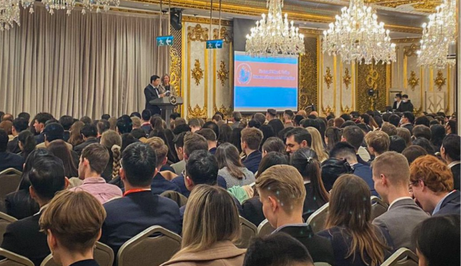 Advogado, Thomas Law, abre a 21ª Vis East Moot, em Hong Kong