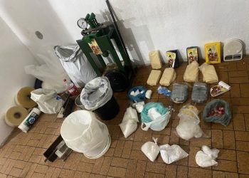 Policia Militar encontra ‘casa bomba’ e apreende 100 kg de cocaína na zona leste de SP