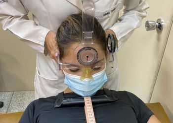 Mulheres com enxaqueca e dor cervical crônica têm quase 50% menos força no pescoço