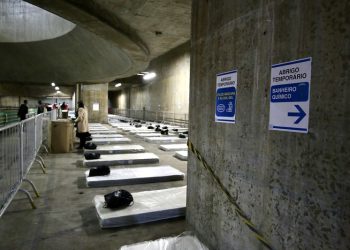 Governo de SP estende abrigo solidário até quarta-feira em razão da baixa temperatura