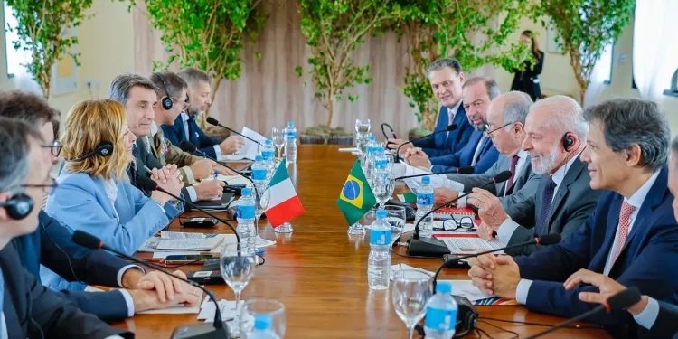 Brasil e Itália reforçam laços históricos e discutem situação da Enel