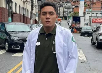 Estudante é morto pela polícia em São Paulo.