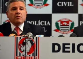 Escândalo abala a polícia civil: Delegados são afastados por ligação com o PCC