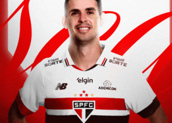 Oscar retorna ao São Paulo após 14 anos