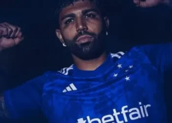 Cruzeiro anuncia a contratação de Gabigol