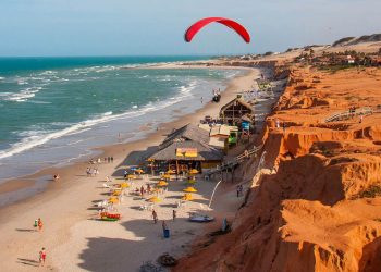 De malas prontas e bolso cheio: brasileiros estão dispostos a gastar mais nas viagens