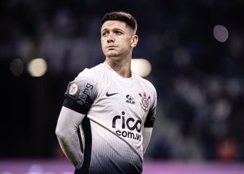 Rodrigo Garro, do Corinthians, se envolve em acidente fatal na Argentina
