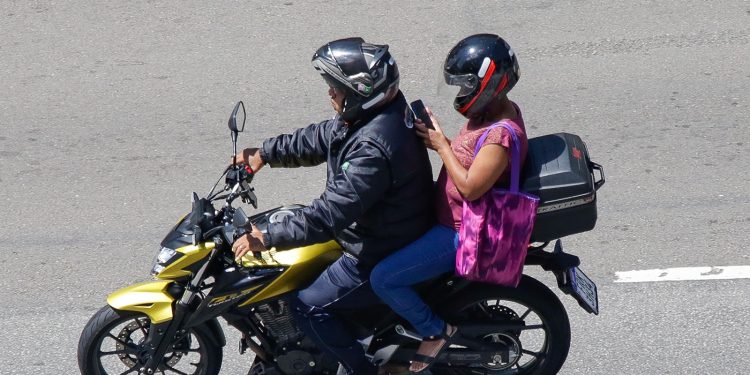 Prefeitura de SP ganha o 1º round na Justiça é suspende o uso de mototáxi na cidade de SP