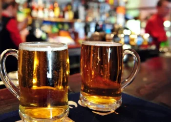 Luta contra alcoolismo; Dia Nacional de Combate às Drogas e ao Alcoolismo é lembrado hoje