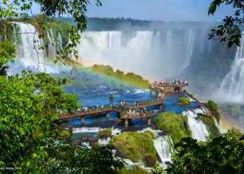 Foz do Iguaçu atrai cada vez mais turistas chineses