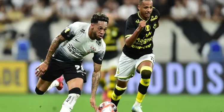 Corinthians brilha nos acréscimos e garante vitória contra o São Bernardo