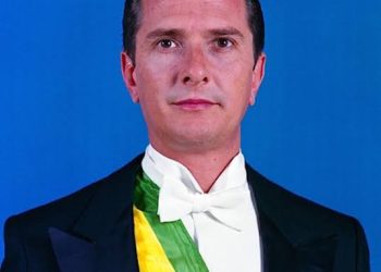 STF manda prender Collor: ex-presidente começará a cumprir pena por corrupção