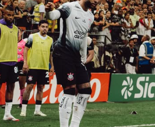 A “Regra Memphis Depay” e o fim da ousadia no futebol brasileiro