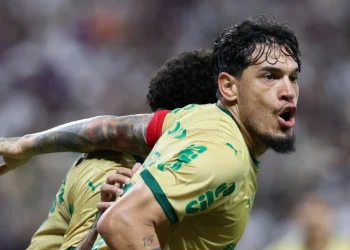 Gómez decide, e Palmeiras vence o Ceará no Castelão pela Copa do Brasil​
