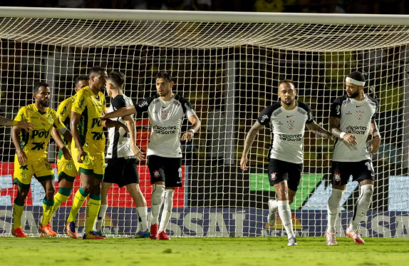 Corinthians perde para o Mirassol e vê fim de tabu histórico