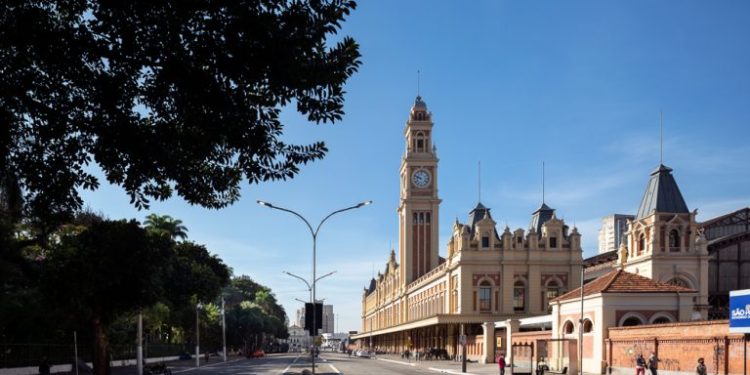 Museu da Língua Portuguesa tem programação gratuita neste sábado, dia 3 de maio