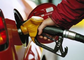 Gasolina e diesel: Preço na bomba ainda é um MISTÉRIO? ⛽