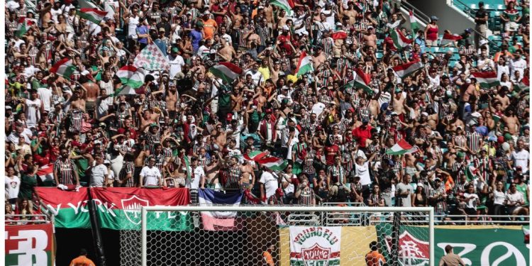 Fluminense empata com Mamelodi por 0 a 0 e se garante nas oitavas