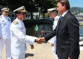 Almirante Garnier NEGA ter apoiado golpe de Bolsonaro!