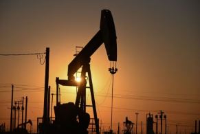 Ataque de Israel ao Irã faz PREÇO DO PETRÓLEO DISPARAR!