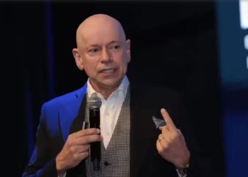 KARNAL detona CHEFES TÓXICOS e diz: “SAÚDE MENTAL vale mais que qualquer SALÁRIO!”