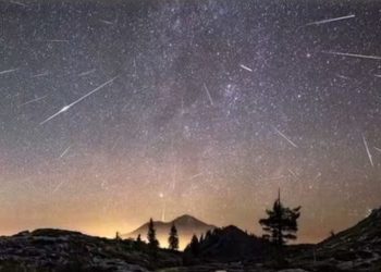 SHOW NO CÉU! Chuva de Estrelas Cadentes PERSEIDAS: até 100 meteoros por hora VISÍVEIS no BRASIL!