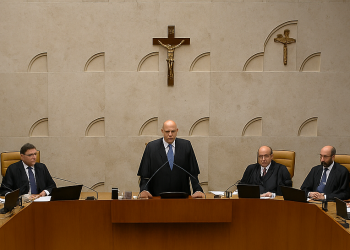 Ministro Alexandre de  Moraes faz duro discurso político na abertura do semestre do STF