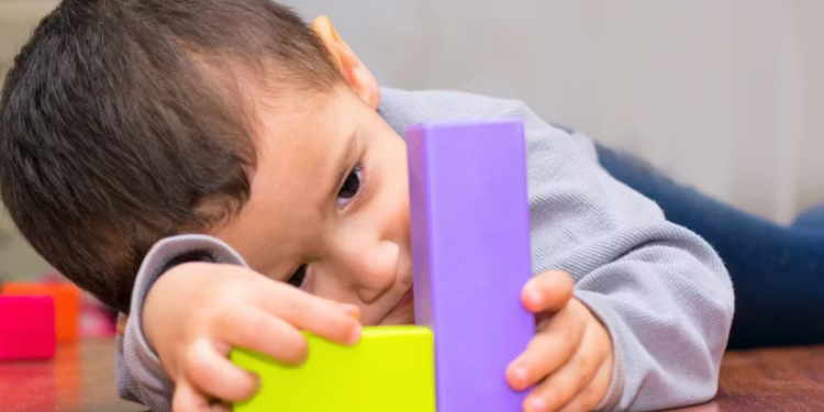 Teste de COMPUTADOR detecta AUTISMO e DÉFICIT DE ATENÇÃO em 15 minutos!