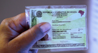 Mais de 31 MILHÕES de brasileiros já tiraram a nova Carteira de Identidade Nacional!