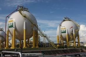 Petrobras construirá primeira planta de BioQAV e diesel renovável em São Paulo!