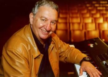 Um Ano de Silêncio no Piano, Mas a Música Vive na Memória