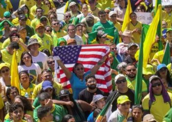FOGO CRUZADO: Bancos brasileiros no meio de crise diplomática entre LULA e TRUMP por sanções a Moraes!