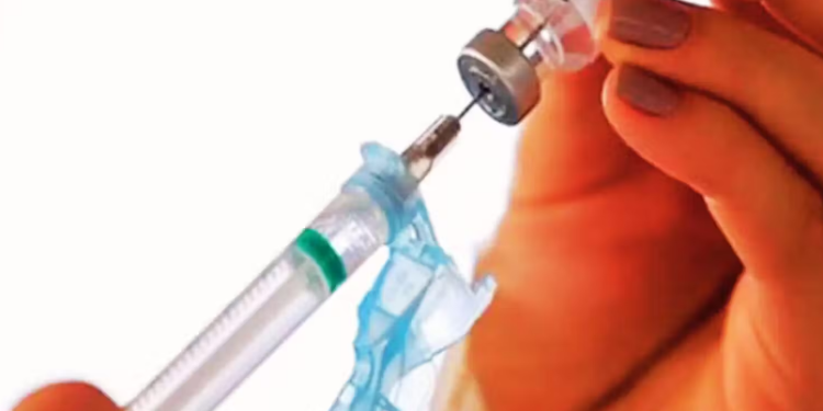 ESCUDO para o CORAÇÃO! Vacina contra herpes-zóster REDUZ risco de doenças do coração em 18%!